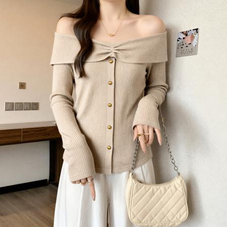 FA53679# 大码设计感小众褶皱荷叶边领长袖t恤秋季微胖MM显瘦减龄洋气上衣