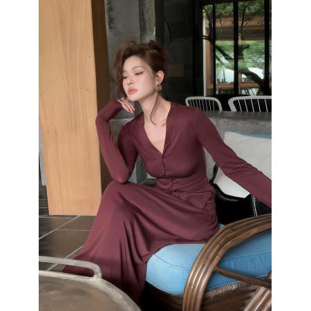 FA53705# 复古港风气质V领纽扣长袖套装秋冬修身显瘦慵懒风半身裙两件套