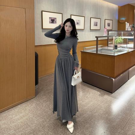 FA53706# 法式秋冬气质连衣裙女收腰显瘦长袖长裙圆领修身设计感小众大摆裙