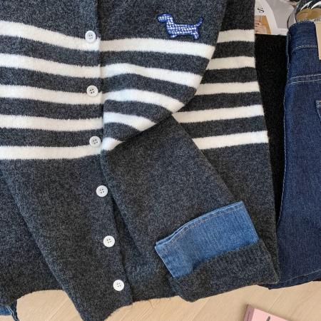 FA53732# ～牛仔拼接条纹正肩毛衣外套女冬新款假两件针织开衫 服裝批發女裝批發服飾貨源