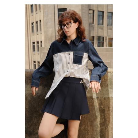 FA53740# 摩登牛仔条纹撞色衬衫女春季新款设计感时髦通勤宽松衬衣开衫 服裝批發女裝批發服飾貨源