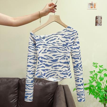 FA53829# 纯欲辣妹风豹纹斜领长袖打底衫女秋冬新款气质修身百搭上衣 服裝批發女裝批發服飾貨源