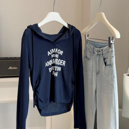 FA53862# 懒人棉早秋新款洋气修身褶皱显瘦字母印花抽绳连帽长袖T恤女ins 服裝批發女裝批發服飾貨源