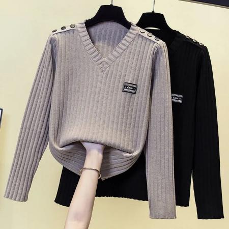 FA53872# 韩版卡其色V领坑条针织毛衣女春季新款小众休闲百搭显瘦上衣 服裝批發女裝批發服飾貨源