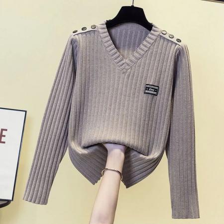 FA53872# 韩版卡其色V领坑条针织毛衣女春季新款小众休闲百搭显瘦上衣 服裝批發女裝批發服飾貨源