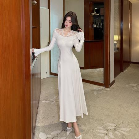 FA53876# 不知雪秋冬温柔氛围感蕾丝绣花v领针织连衣裙收腰显瘦a摆长裙 服裝批發女裝批發服飾貨源