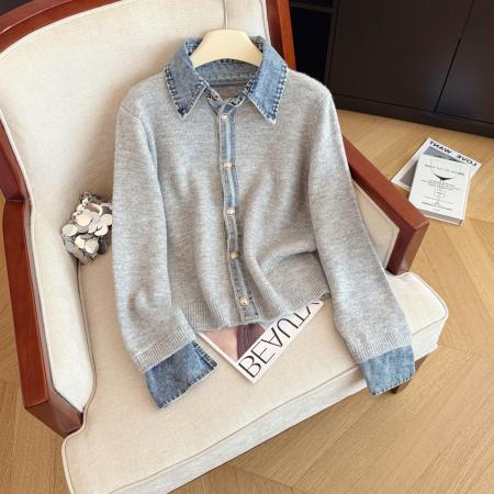 FA53984# 冬季新款港风复古显瘦毛衣开衫女设计感拼接牛仔假两件上衣 服裝批發女裝批發服飾貨源