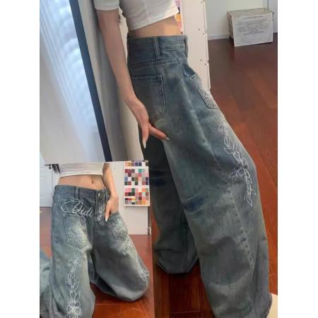 FA54008# 蓝色水洗花卉字母刺绣牛仔裤轻奢小众炸街裤子美式宽松直筒弯刀裤 服裝批發女裝批發服飾貨源