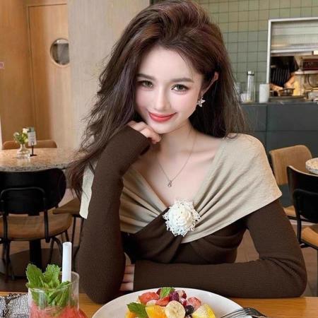 FA54029# 人棉花朵别针小众设计感假两件上衣长袖纯欲风显瘦气质 服裝批發女裝批發服飾貨源