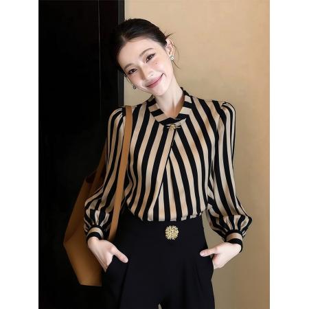 FA54071# 赫本风法式小众上衣女春季轻奢高端洋气减龄咖色条纹长袖衬衫 服裝批發女裝批發服飾貨源