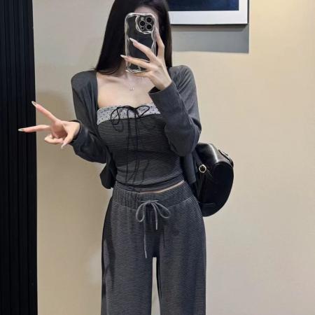 新款韩版时尚短款小开衫+吊带背心+松紧腰条纹阔腿裤三件套 服裝批發女裝批發服飾貨源