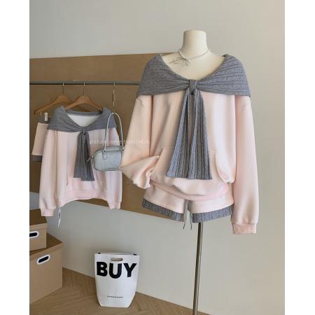 雾港甜章设计感撞色一字肩多穿连帽宽松加绒卫衣短裤套装秋冬 服裝批發女裝批發服飾貨源