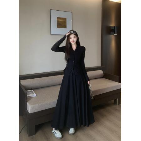 FA54142# 早秋时尚挂脖设计显瘦大码韩系穿搭上衣半身裙两件套套装 服裝批發女裝批發服飾貨源