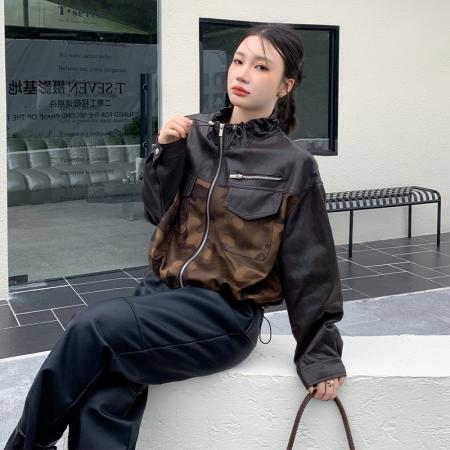 FA54182# 欧洲站设计感立领撞色拼皮迷彩鹿皮绒外套女秋季夹克上衣 服裝批發女裝批發服飾貨源