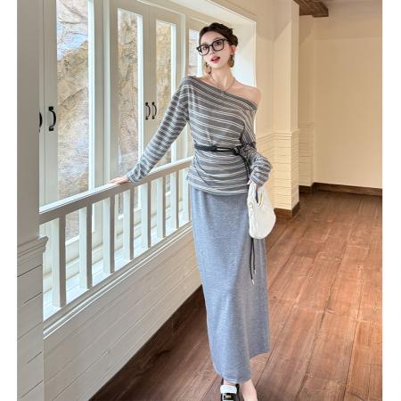 FA54195# 法式一字肩收腰系带长袖条纹T恤女秋高腰垂感开叉半身裙套装 服裝批發女裝批發服飾貨源