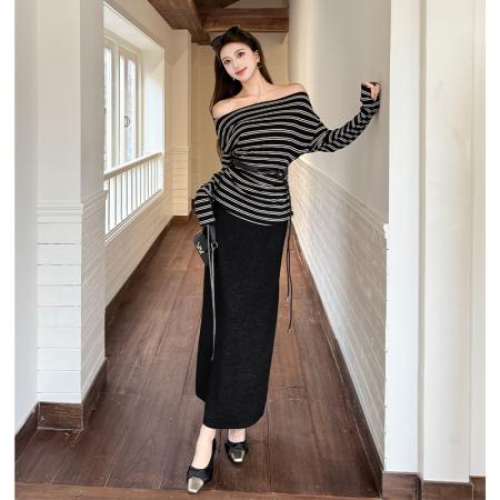 FA54195# 法式一字肩收腰系带长袖条纹T恤女秋高腰垂感开叉半身裙套装 服裝批發女裝批發服飾貨源