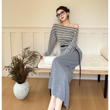 FA54195# 法式一字肩收腰系带长袖条纹T恤女秋高腰垂感开叉半身裙套装 服裝批發女裝批發服飾貨源