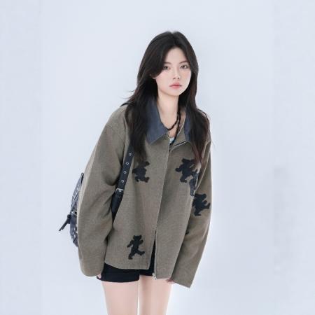 FA54275# 美式复古小熊刺绣翻领夹克女春秋宽松休闲百搭情侣拉链外套上衣潮 服裝批發女裝批發服飾貨源