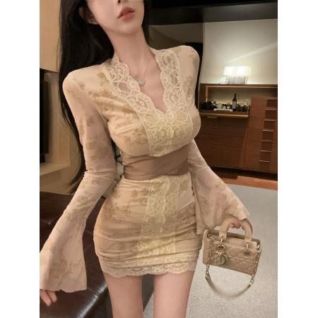 FA54327# 纯欲蕾丝喇叭袖V领绑带连衣裙女收腰显瘦性感辣妹包臀裙 服裝批發女裝批發服飾貨源