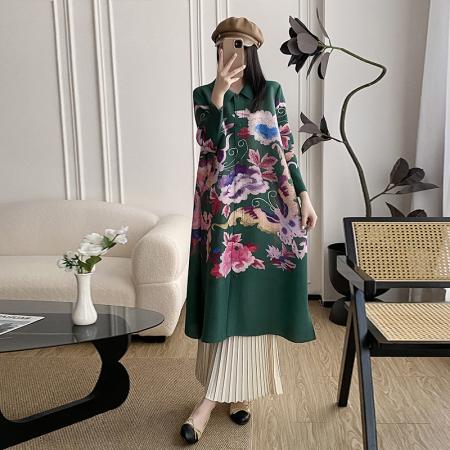 FA54329# 三宅风褶皱春秋大码凤穿牡丹开衫风衣外套翻领印花弹簧抖抖连衣裙 服裝批發女裝批發服飾貨源