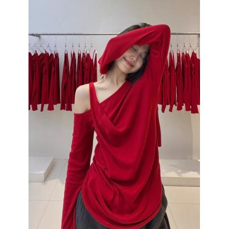 FA54394# 设计感红色不规则斜肩长袖t恤女秋冬季中长款宽松可外穿内搭上衣  服裝批發女裝批發服飾貨源