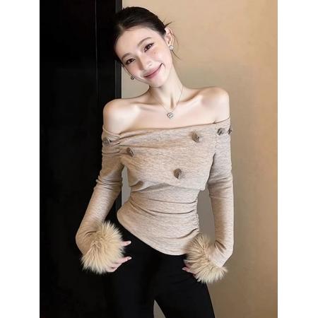 FA54398# 一字肩上衣女冬季气质高级感修身显瘦褶皱百搭毛绒T恤  服裝批發女裝批發服飾貨源