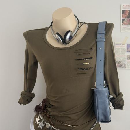 FA54459# 秋季爆款军旅风薄款军绿色个性破洞英文长袖休闲T恤上衣  服裝批發女裝批發服飾貨源