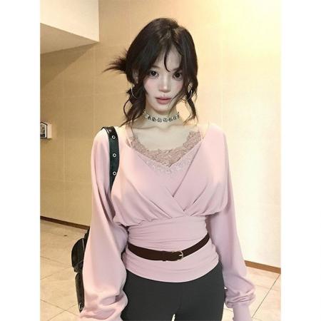 FA54461# 粉色假两件花边吊带v领打底衫女秋冬褶皱收腰显瘦纯欲温柔风上衣  服裝批發女裝批發服飾貨源