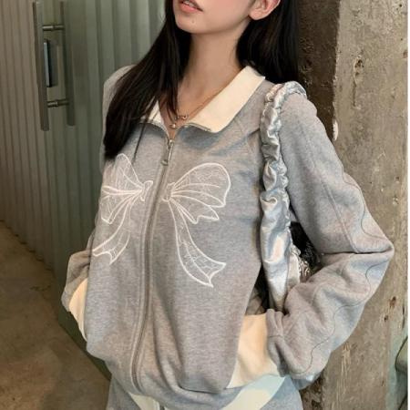 FA54473# 美式灰色开衫卫衣女春秋新款蝴蝶结刺绣立领外套宽松设计感上衣潮  服裝批發女裝批發服飾貨源