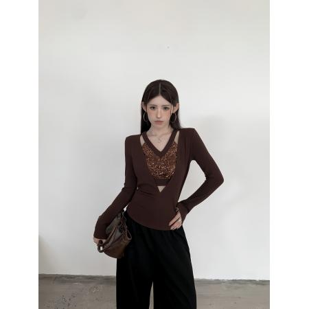 FA54503# 辣妹V领镂空亮片拼接假两件长袖修身显瘦磨毛内搭打底衫  服裝批發女裝批發服飾貨源