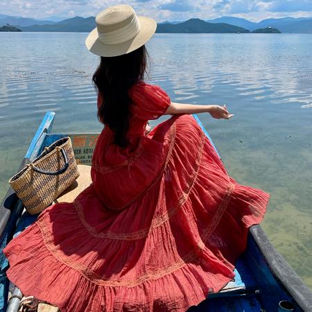 FA54539# 短袖V领复古收腰旅拍酒红色多层蛋糕裙摆连衣裙长裙  服裝批發女裝批發服飾貨源