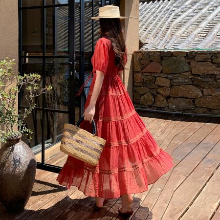 FA54539# 短袖V领复古收腰旅拍酒红色多层蛋糕裙摆连衣裙长裙  服裝批發女裝批發服飾貨源