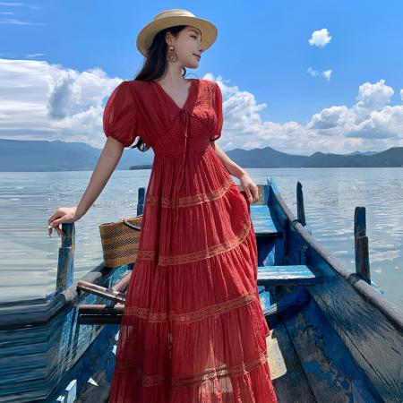 FA54539# 短袖V领复古收腰旅拍酒红色多层蛋糕裙摆连衣裙长裙  服裝批發女裝批發服飾貨源