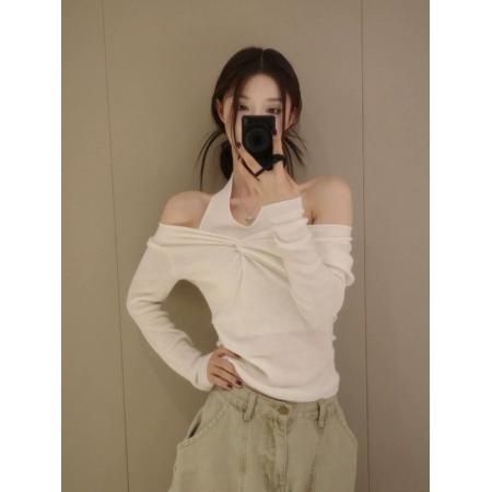 FA54611# 白色一字肩假两件挂脖长袖针织打底衫女秋冬内搭修身纯欲露肩上衣  服裝批發女裝批發服飾貨源