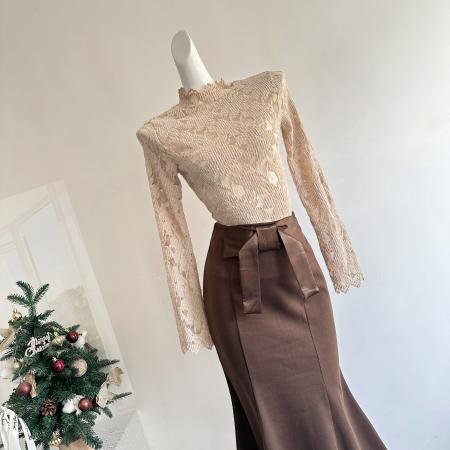 FA54644# 焦糖栗影设计感亲肤蕾丝内搭上衣毛毛外套女高腰半裙  服裝批發女裝批發服飾貨源