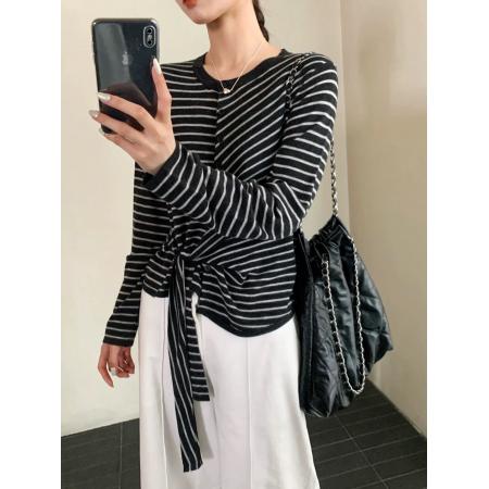 FA54652# 秋季新款设计感撞色条纹系带长袖针织衫胖mm显瘦不规则T恤女  服裝批發女裝批發服飾貨源