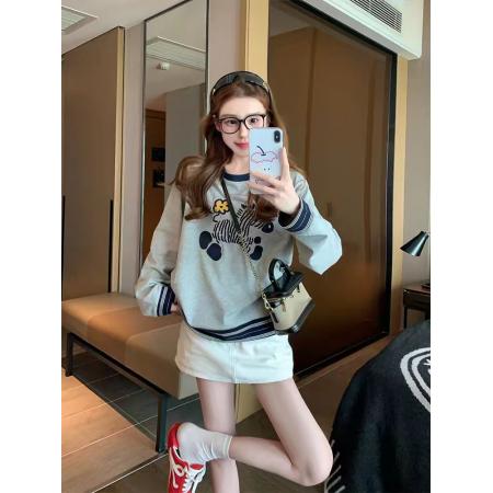 FA54796# 灰色卡通小马纯棉长袖t恤女春秋港味复古宽松内搭上衣ins  服裝批發女裝批發服飾貨源