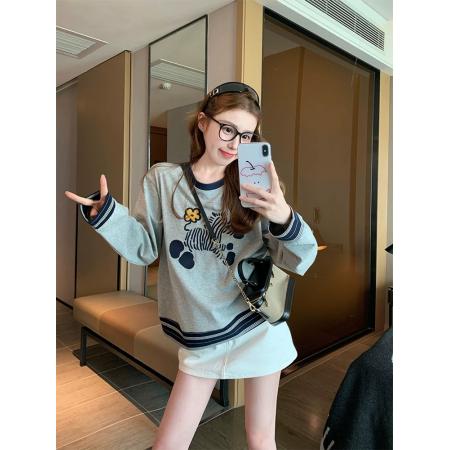 FA54796# 灰色卡通小马纯棉长袖t恤女春秋港味复古宽松内搭上衣ins  服裝批發女裝批發服飾貨源