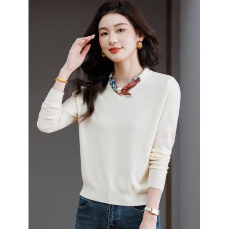 FA54797# 高级感时尚洋气丝巾V领毛衣女秋冬新款时尚洋气可外穿针织打底衫  服裝批發女裝批發服飾貨源