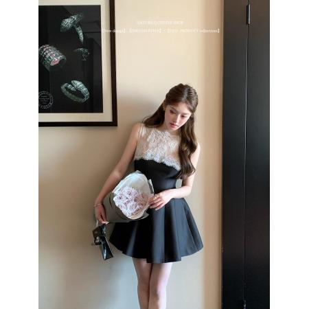 蕾丝拼接无袖小黑裙连衣裙  服裝批發女裝批發服飾貨源