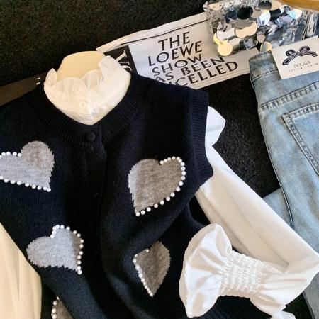 FA54861# 早春新款甜美学院风爱心图案针织马甲女开衫背心衬衣外搭套装  服裝批發女裝批發服飾貨源