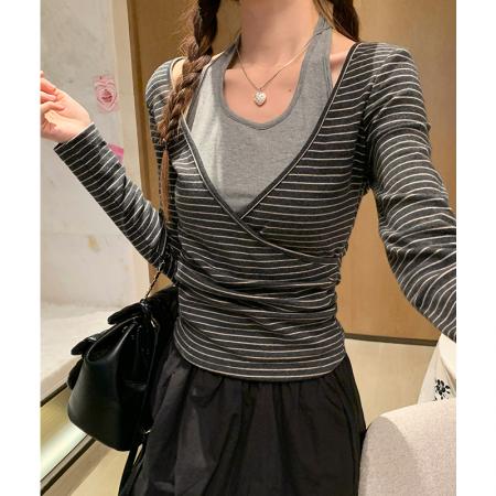 FA54889# 条纹挂脖假两件长袖t恤女春季拼接巨好看设计感上衣  服裝批發女裝批發服飾貨源