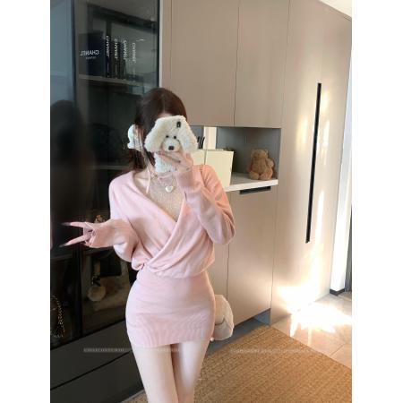 亮片挂脖设计感针织包臀连衣裙短裙  服裝批發女裝批發服飾貨源