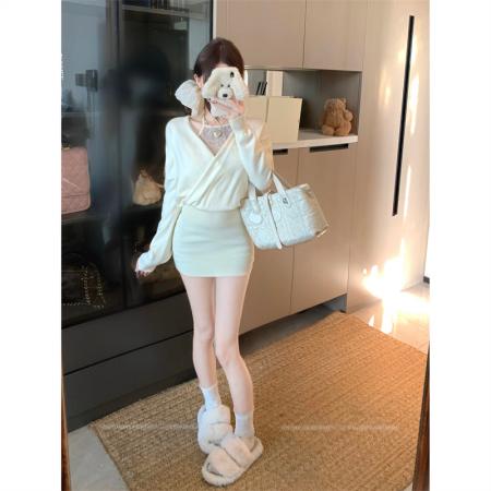 FA54901# 亮片挂脖设计感针织包臀连衣裙短裙  服裝批發女裝批發服飾貨源