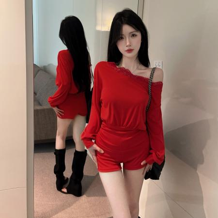 FA54907# 纯欲性感辣妹斜肩露锁骨长袖上衣蕾丝拼接蝙蝠衫高腰短裤套装  服裝批發女裝批發服飾貨源