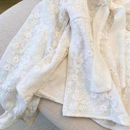 FA54924# 法式超好看蝴蝶结蕾丝衬衫女春季穿搭小众高级感洋气时尚上衣  服裝批發女裝批發服飾貨源