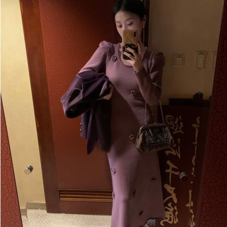 FA54934# 有针织连衣裙女秋冬新款法式高级感气质修身包臀长裙  服裝批發女裝批發服飾貨源