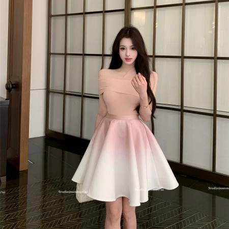 FA54960# 法式气质千金风一字肩上衣女设计感渐变A字半身裙两件套 服裝批發女裝批發服飾貨源