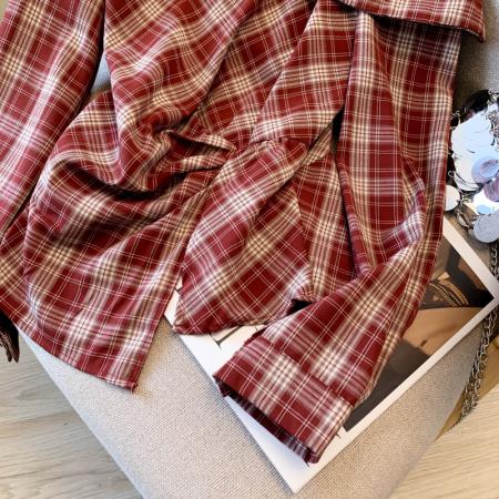 FA54989# 春季新款设计感复古斜肩格子衬衣女不规则收腰显瘦漂亮上衣 服裝批發女裝批發服飾貨源