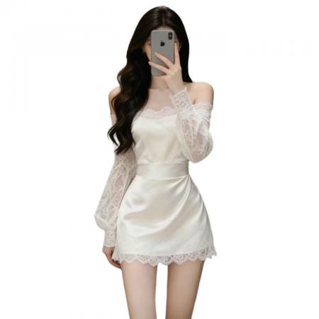 FA55006# 纯欲白色一字肩蕾丝连衣裙女秋冬穿搭特别漂亮包臀裙新款 服裝批發女裝批發服飾貨源